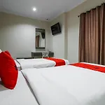 Reddoorz Plus Syariah @ Jalan Sriwijaya Medan